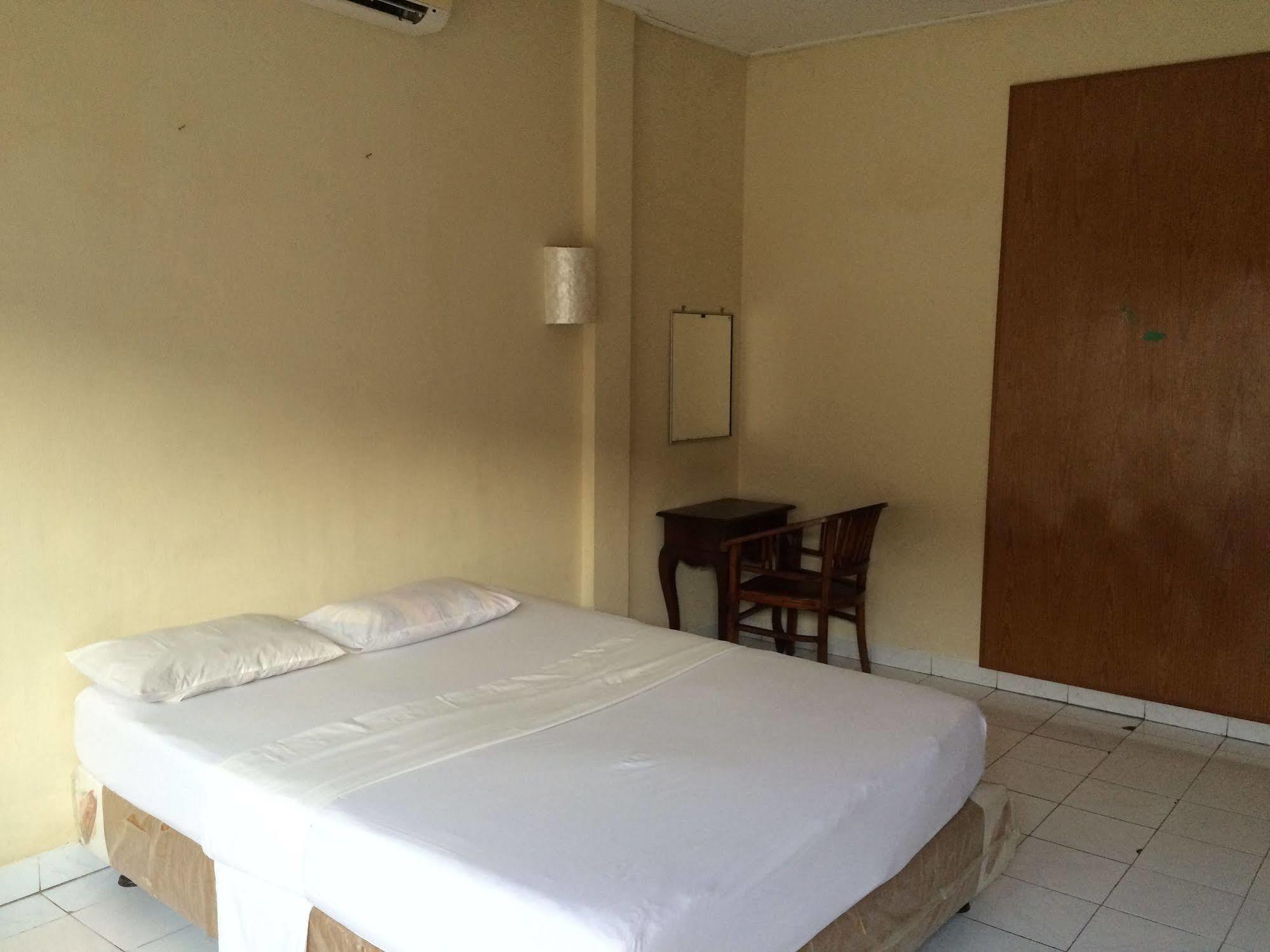Rita Za Hotel Kuta Lombok Εξωτερικό φωτογραφία