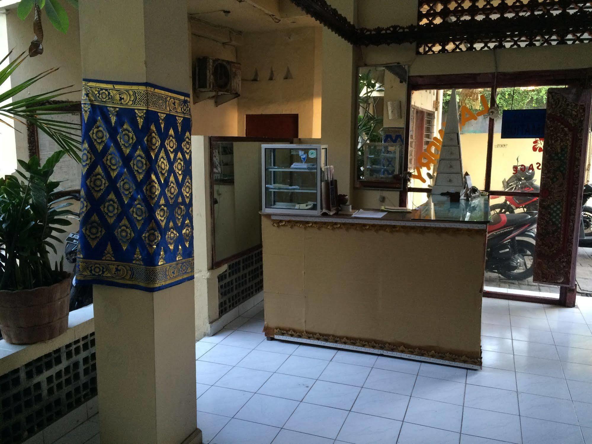 Rita Za Hotel Kuta Lombok Εξωτερικό φωτογραφία