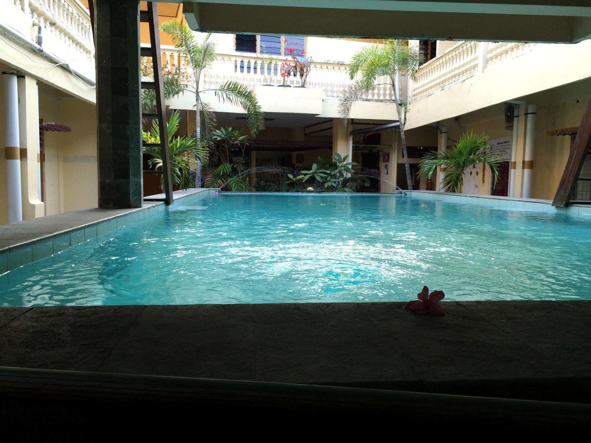 Rita Za Hotel Kuta Lombok Εξωτερικό φωτογραφία